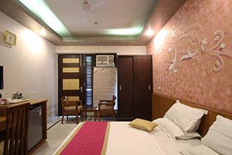TG Stays HUDA Market, Gurgaon 4